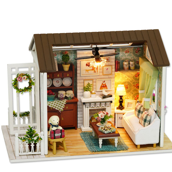 miniature dollhouse rooms